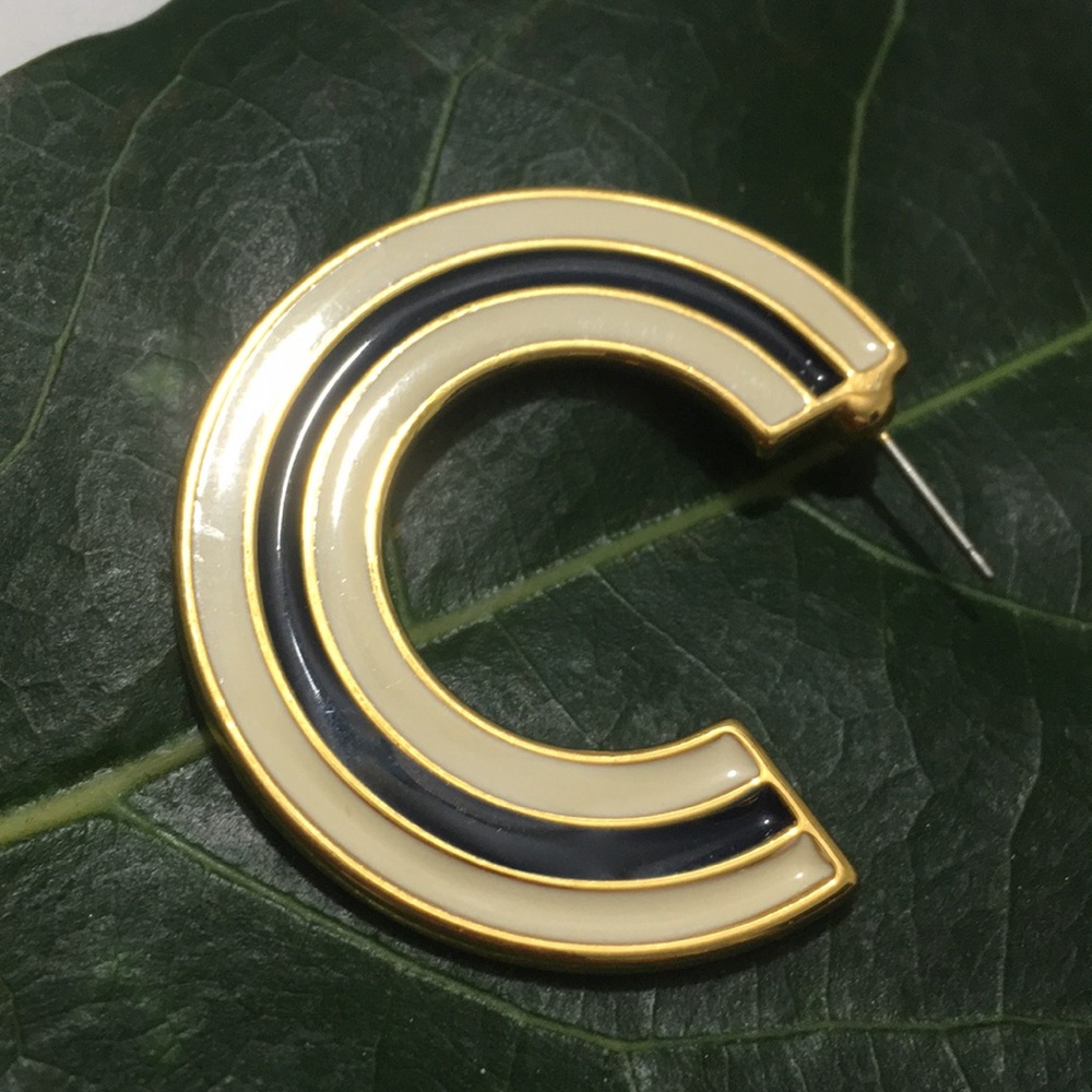 Vintage monet earrings - Picture 2 of 3